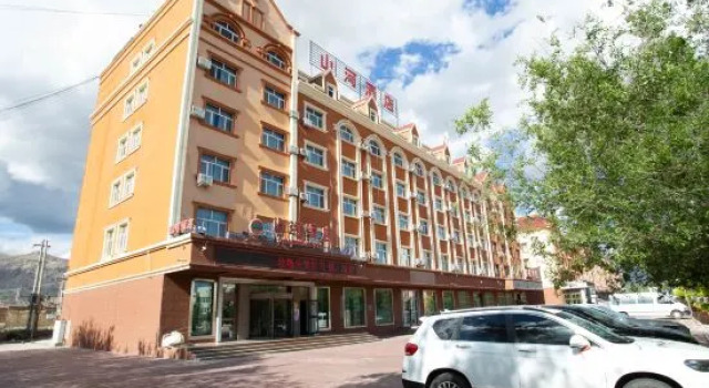Shanhe Hotel, Varaa Hotelli Fuyun County Xinjiang