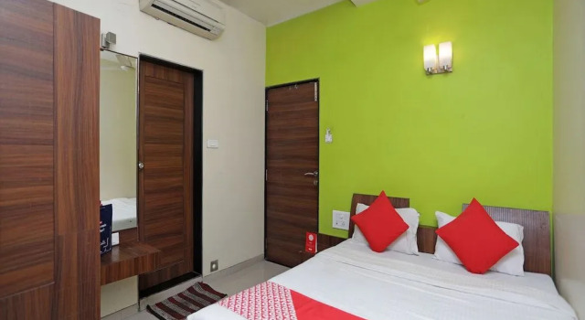 Collection O 655 Hotel Aundh Retreat