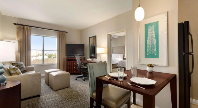 Четырёхместный люкс c 1 комнатой Homewood Suites by Hilton Plano-Richardson