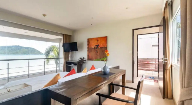 Raya Beachloft, Забронировать Отель Раваи 