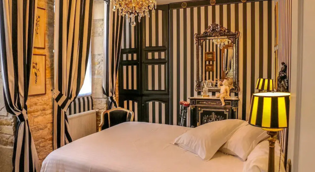 Chez fabrice, Varaa Hotelli Dun-sur-Auron Centre