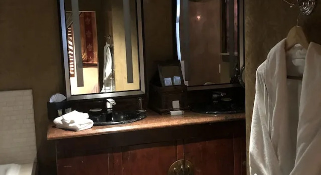 Номер Comfort Border House at Crystal Bay Casino