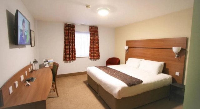Park Inn by Radisson Doncaster, Забронировать Отель Донкастер Южный Йоркшир, рядом с Аутлет-центр Lakeside Village