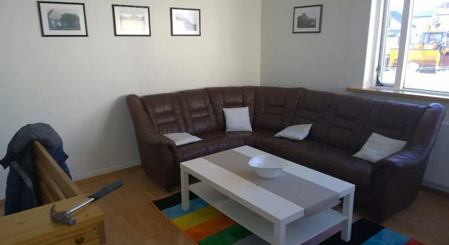 Budget Apartment with Ocean View, Varaa Huoneisto Isafjordur Westfjords