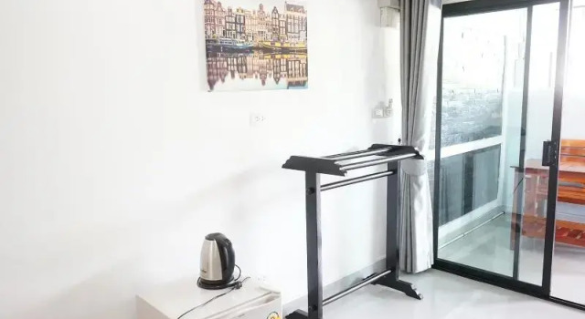 Двухместный номер Standard с балконом Chaiyai River Front Hotel