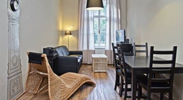 Elen´s Apartment, Rezervovat Apartmán Praha Česko, poblíž Národní památník na Vítkově