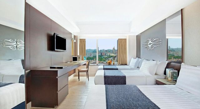 Трёхместный номер Deluxe Harbour Plaza 8 Degrees