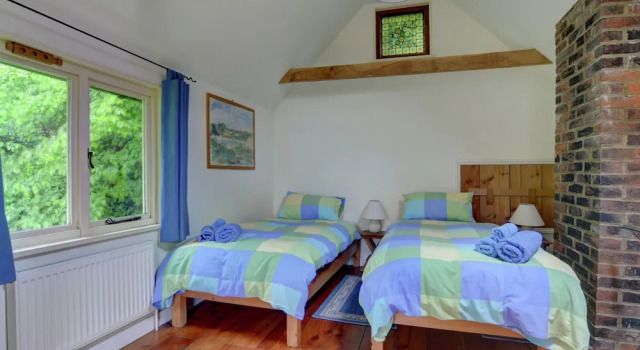 Simplistic Cottage in Battle with Garden near Bird Watching, Забронировать Дом для отпуска Коттеджи Исторического графства Суссекса, Коттедж