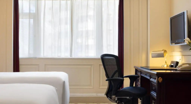 Двухместный номер Standard Crowne Plaza Hotel & Suites Landmark Shenzhen by IHG