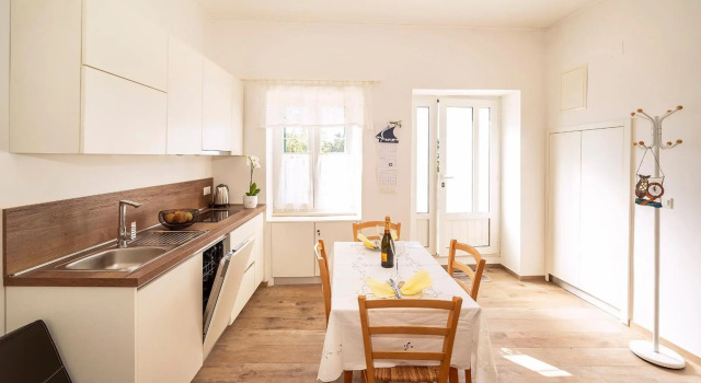 Studio Bellevue, Забронировать Отель Отели Крка 4 звезды, рядом с Krk Harbour, 4*