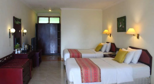 Inna Tretes, Prenota Hotel Prigen East Java