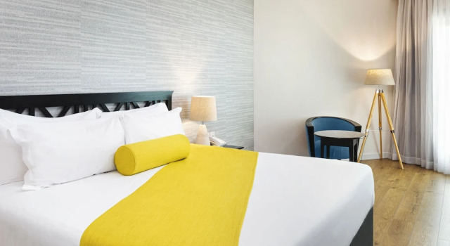 Клубный номер Deluxe Brown Dead Sea By Brown Hotels