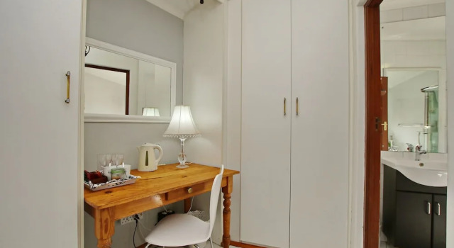 Двухместный номер Ebony and Ivory Arum Place Guest House