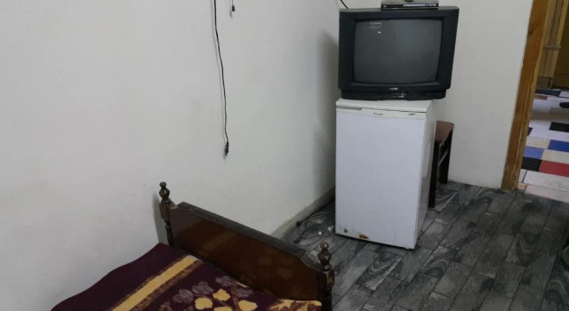 Al Adel Hostel, Забронировать Хостел Хостелы Аммана, рядом с Римский театр Аммана, Хостел