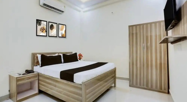 AV Grand Hotel