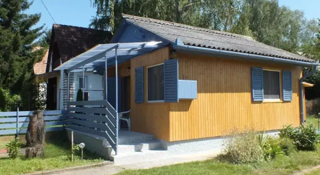 Müllers Ferienhaus Gunaras, Rezervovat Rekreační dům Chaty v Tolna, Chalupa
