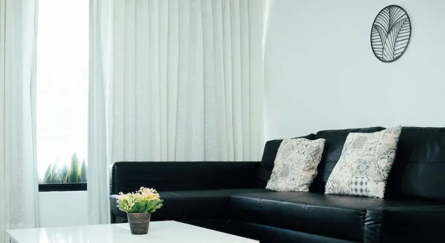 Апартаменты Residenciales H1 & H2 - Breakfast & Room Service - Airport close