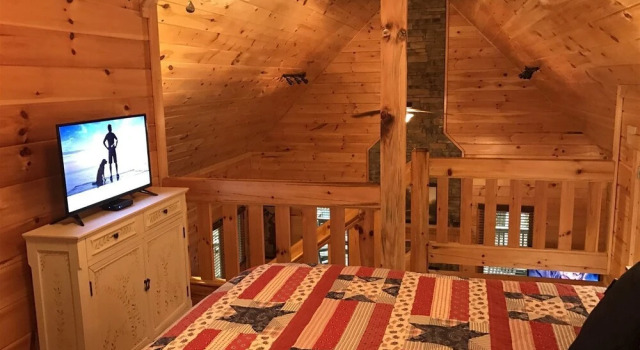 Harleys River Retreat, Buchen Sie Hotel Ellijay 