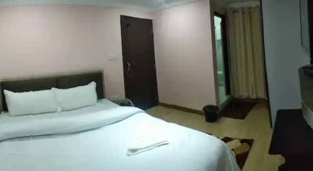 Номер Economy Hotel Samrajya Pvt. Ltd