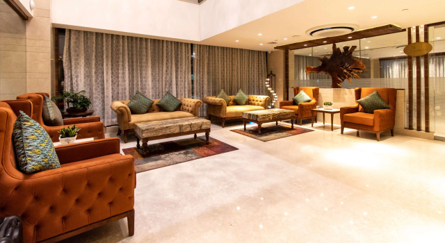 Best Western La Vista Pathankot, Book Hotel Hoteller i Pathankot med parkering, Parkering