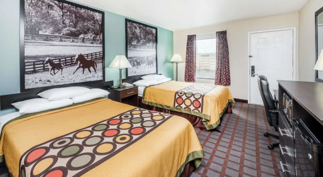 Четырёхместный номер Standard Hotel 7 Inn Paducah