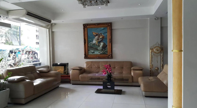 Privi Suites