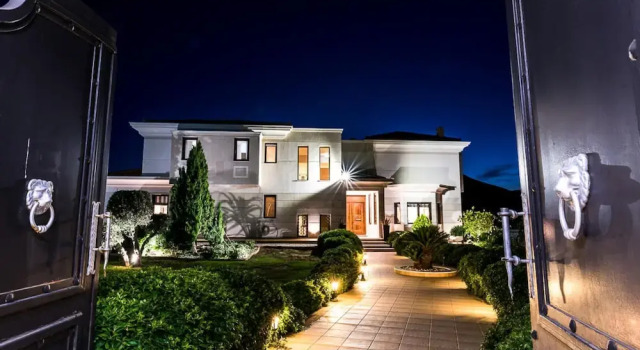 East Coast Mansion by Unique Villas Collection, Забронировать Вилла Виллы Сароникос, Вилла
