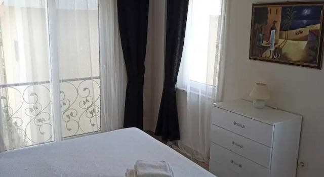 Вилла с балконом Remarkable 4-bed Villa Tasgin 2 Pools