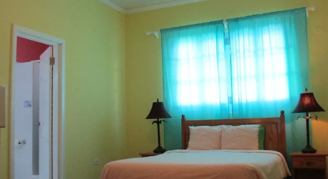 Standard room Harlem B & B
