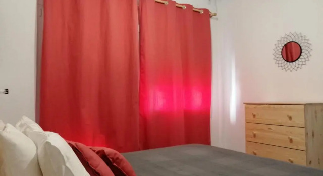 Апартаменты с 2 комнатами Aegina Port Apt 1-Διαμερισμα στο λιμανι της Αιγινας 1