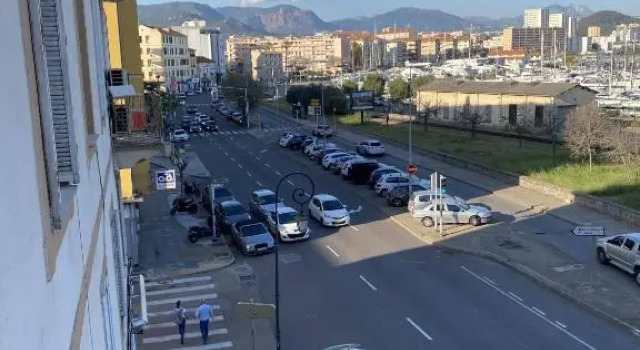 Ajaccio, Appt, lumineux, proche centre Ville, Varaa Huoneisto Ajaccio 