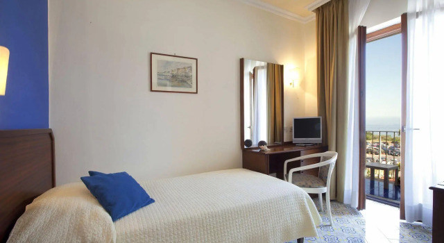 Hotel Tirrenia