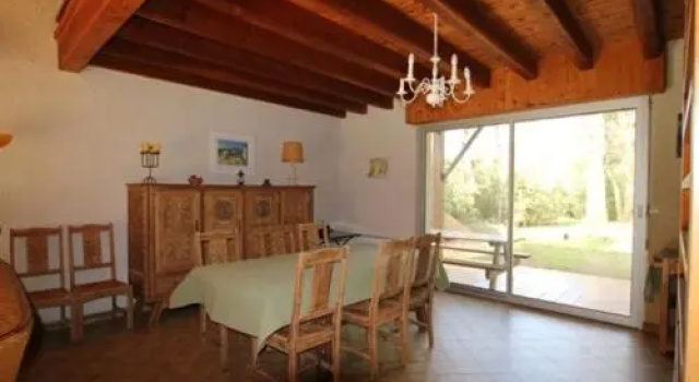 House Proche Plage Et Commerces 1