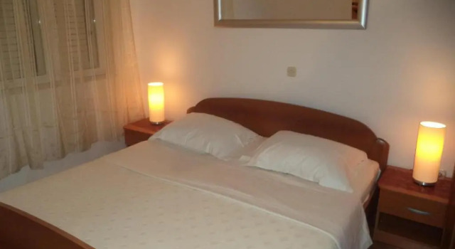Apartments Bikić, Buchen Sie Ferienwohnung Hotels in Gespanschaft Split-Dalmatien mit Pool, Schwimmbad