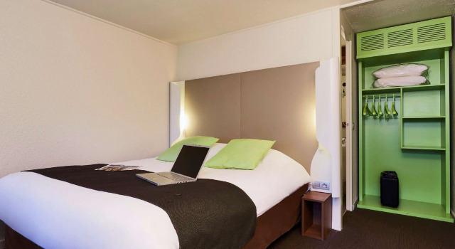Двухместный номер Standard Campanile Versailles Buc
