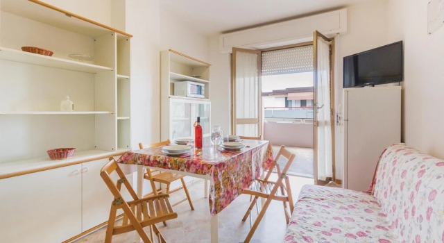 12/a bis Int. 21, Book Hotel Martinsicuro 
