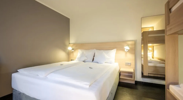 Четырёхместный номер Standard Serways Hotel Bruchsal West
