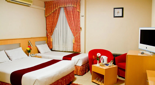 Arg Shiraz Hotel