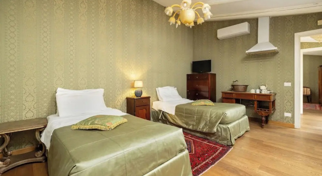 Четырёхместный семейный номер Standard Relais Alberti