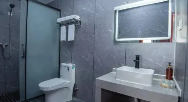 Двухместный люкс GreenTree Inn Express Qingtongxia People Hospital Huanghe Building