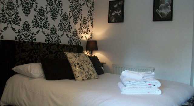 The Littleton Arms, Rezervați Hotel Stafford Staffordshire
