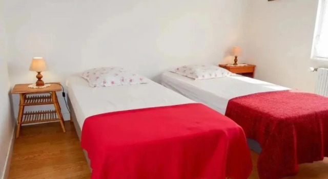 Holiday Home Les Genêts - PMR100, Rezervasyon Otel Plomeur otoparklı oteller, Otopark