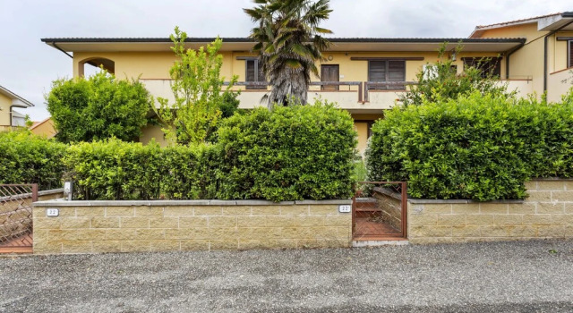 Elegant Apartment in Bibbona - Livorno With Private Terrace, Забронировать Апартаменты/квартира Апартаменты Биббона, Апартаменты/квартира