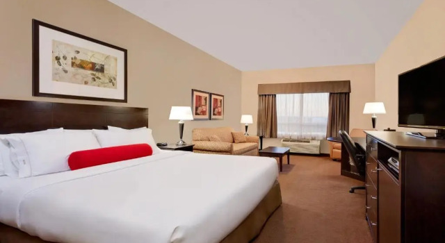Номер Deluxe Ramada by Wyndham Stettler