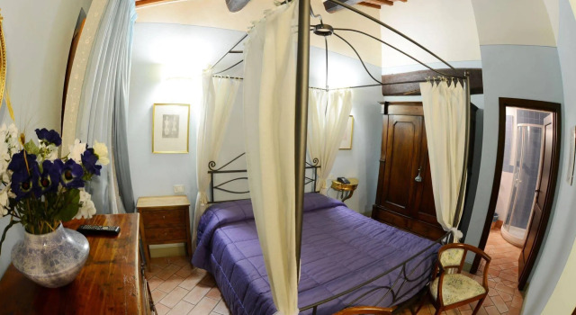 Hotel La Toscanina, Забронировать Отель Отели в центре Фояно-делла-Кьяна с завтраком, отели в центре Фояно-делла-Кьяна с завтраком
