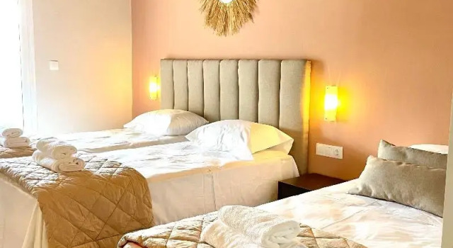 Трёхместный номер Standard с балконом Oasis Beach Club
