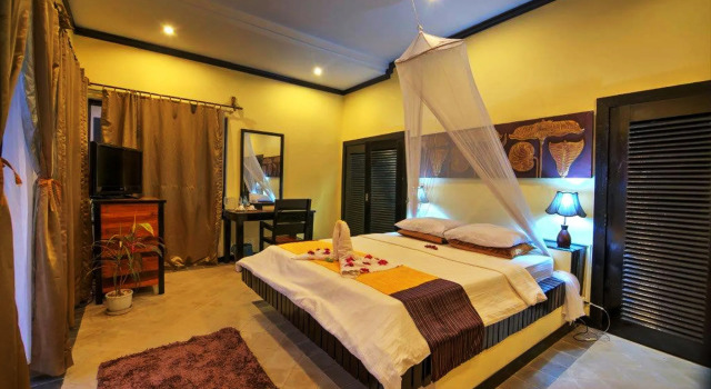 The Sanctuary Villa Battambang, Забронировать Вилла Отели Баттамбанга 4 звезды, рядом с Union Commercial Bank, 4*