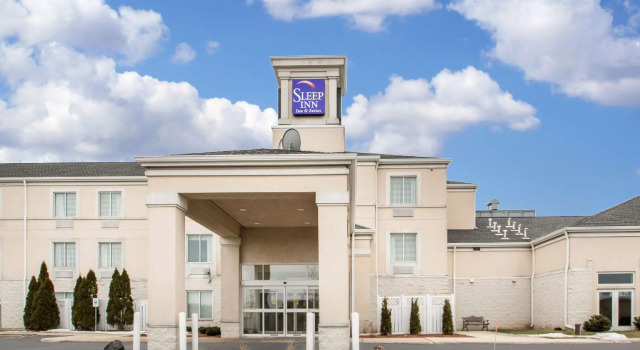 Кровать в общем номере Comfort Inn & Suites Sheboygan I-43