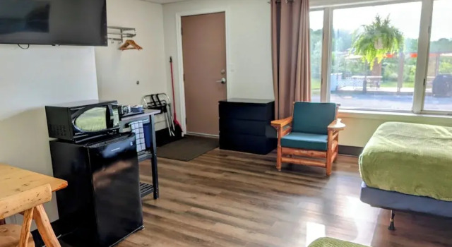 Standard Vierer Zimmer Wayside Motel Manitoulin