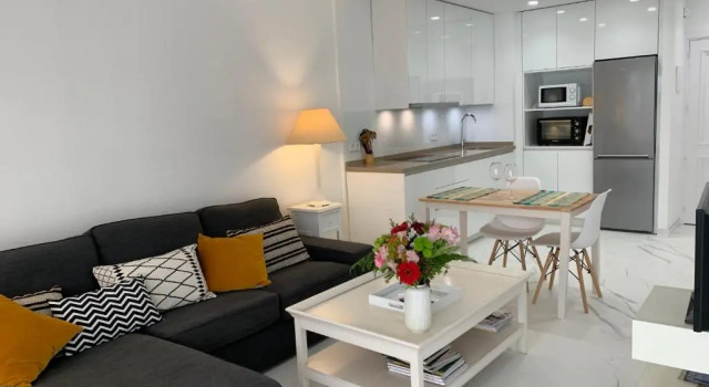 Jardines del Mar Beach - WiFi 539, Забронировать Отель Отели Марбелья с бассейном, рядом с Пляж Фонтанилла, Бассейн